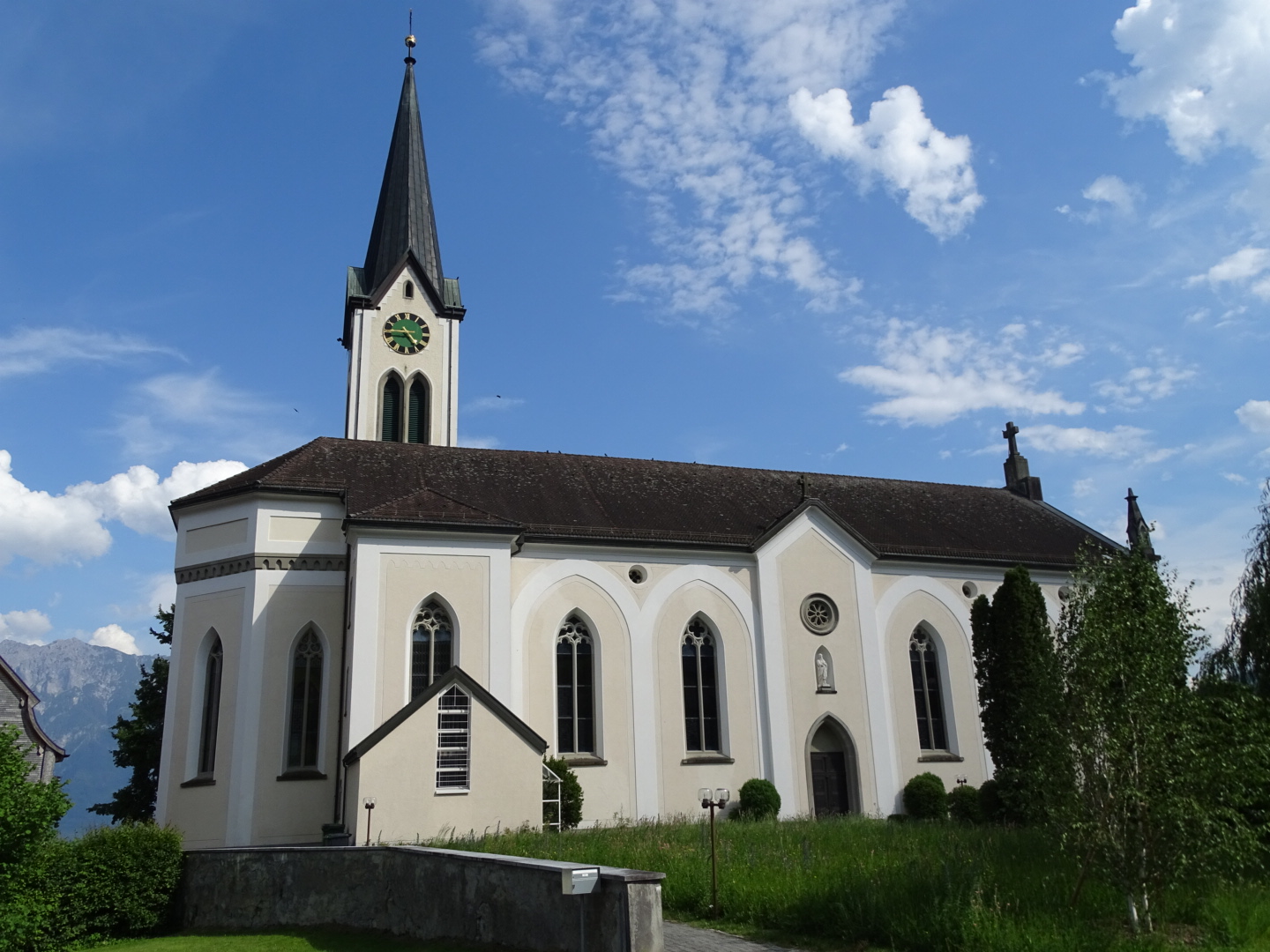 Ostern - Festgottesdienst mit Kirchenchor