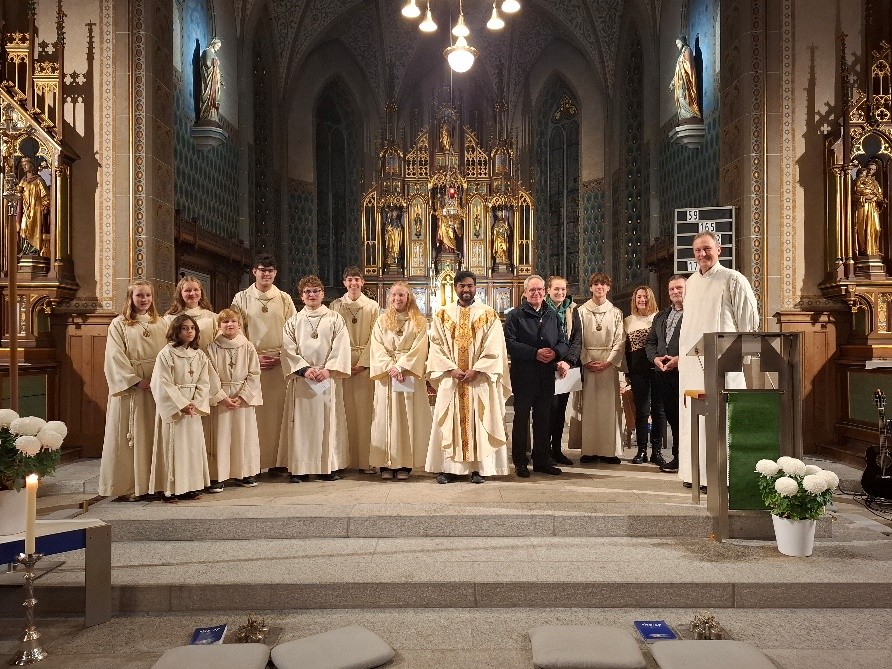 Ministrantenaufnahme und Verabschiedung Bruder Rakesh